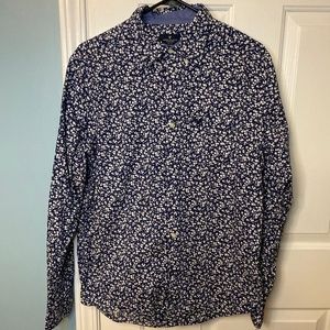 American Eagle button up